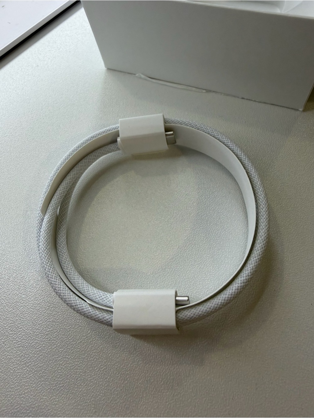 Apple Airpods Pro 2nd Generation MagSafe + Box and accessories - Picture 14 of 15